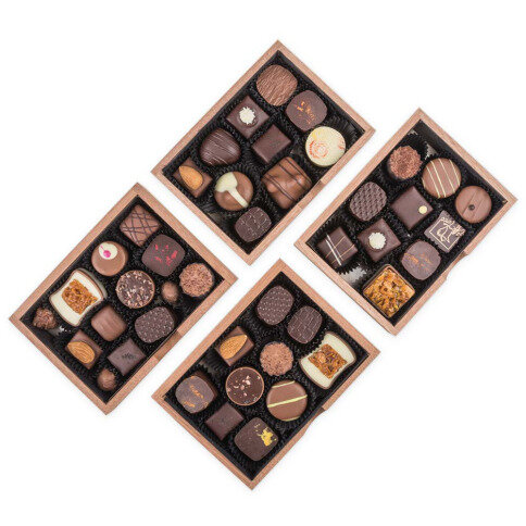 pralinky v drevených škatuľkách, luxusné vianočný darček, luxusné pralinky, firemné darčeky, vianočné darčeky s personalizáciou,
