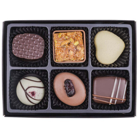 pravé belgické pralinky chocolissimo, kvalitné pralinky, luxusné pralinky, najlepšie pralinky, darčekové pralinky, pralinky v darčekovom balení, firemné darčeky, darčeky s personalizáciou, personalizované darčeky, firemné pralinky, pralinky s potlačou